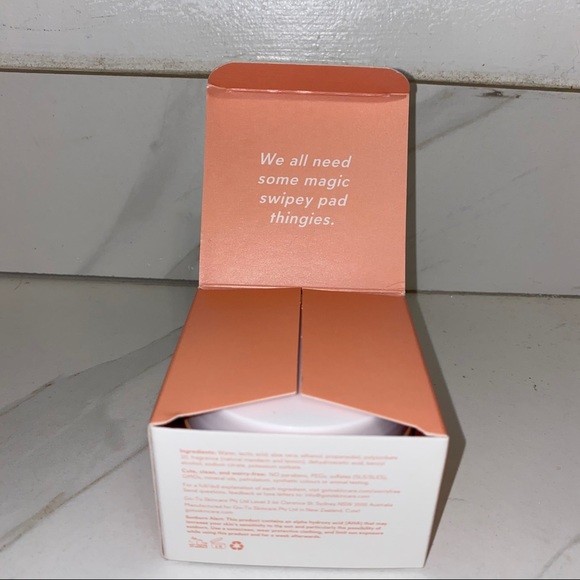 NIB $46 Go-To Face Exfoliating Swipeys 50 pads - Picture 10 of 16